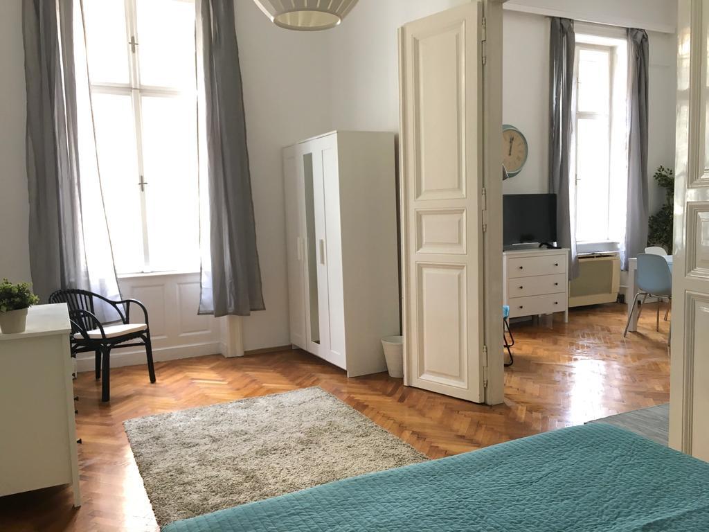 Budget Apartment By Hi5-Rakoczi 24 Budapest Eksteriør bilde