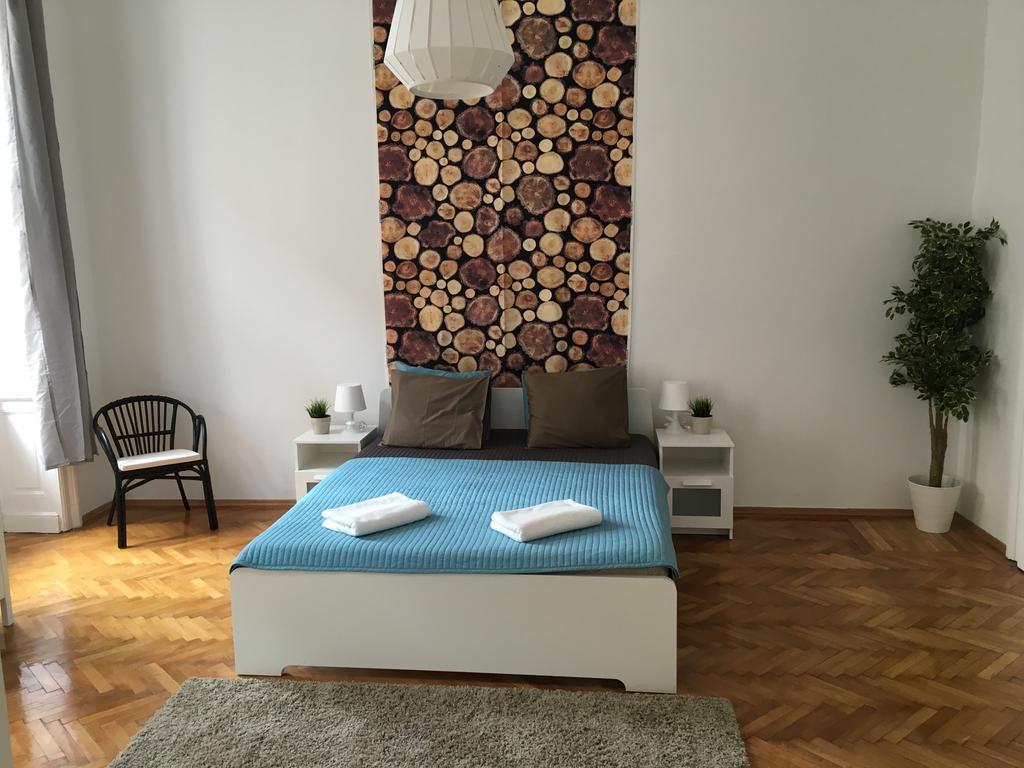 Budget Apartment By Hi5-Rakoczi 24 Budapest Eksteriør bilde